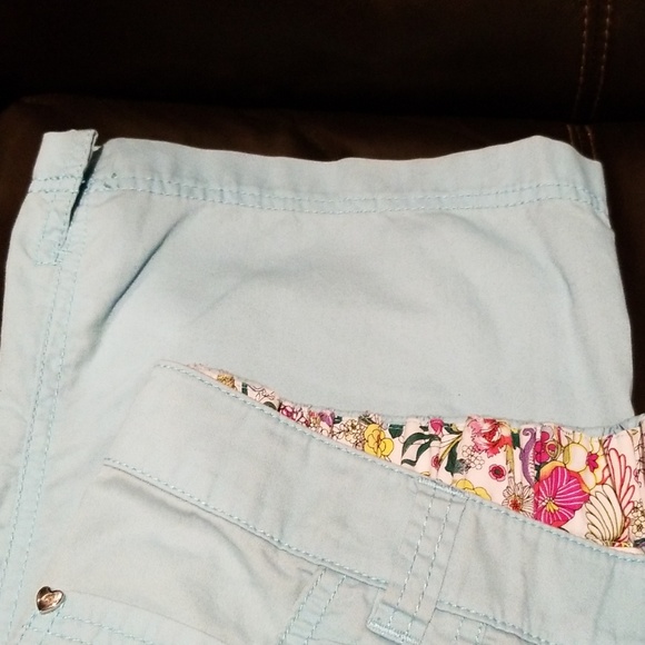 Scrub - Picture 5 of 6